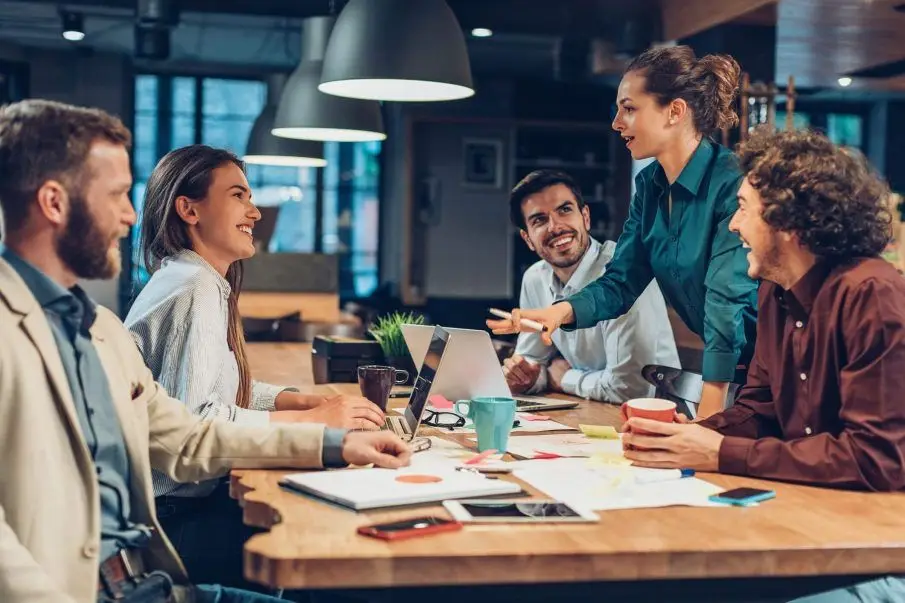 https://marketmindstudio.com/wp-content/uploads/2026/07/bus.webp